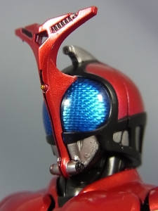 S.H.Figuarts 仮面ライダーカブト ライダーフォーム012
