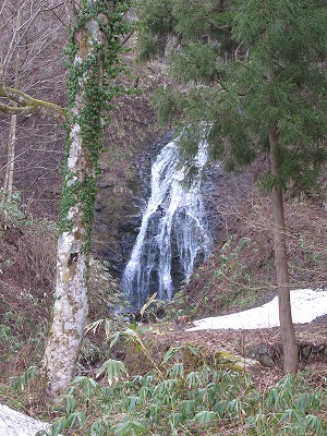 20100406_04_川上神社の滝