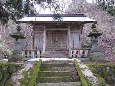 20100406_06_川上神社拝殿