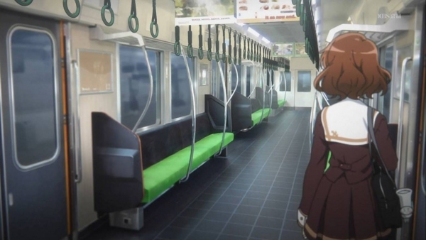 『響け！ユーフォニアム』5話で久美子が電車に乗ってるシーンが写真と完全に一致！　再現率たけえええ