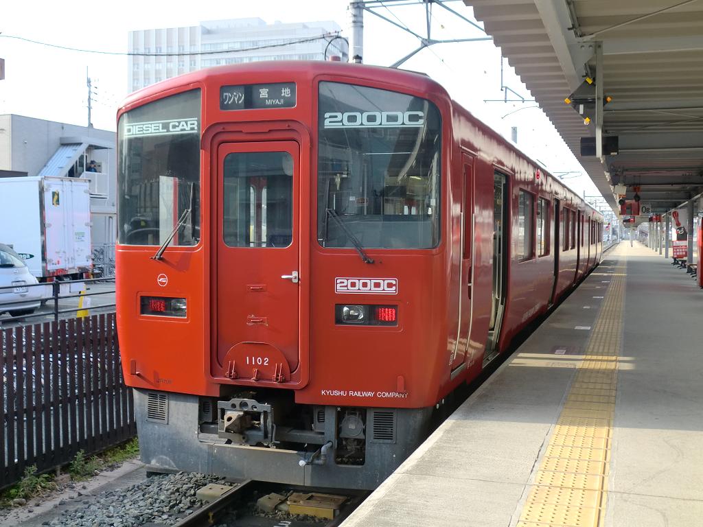 JR九州 キハ200系 100