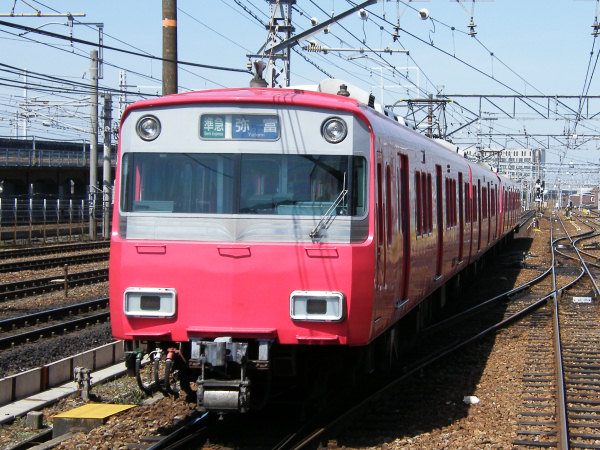 名鉄6800系